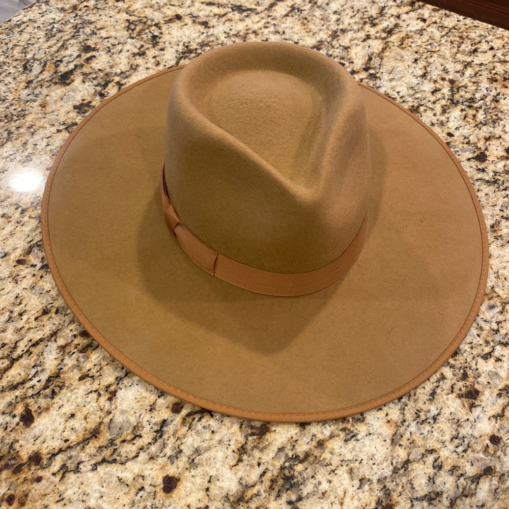 Lack of color hat
